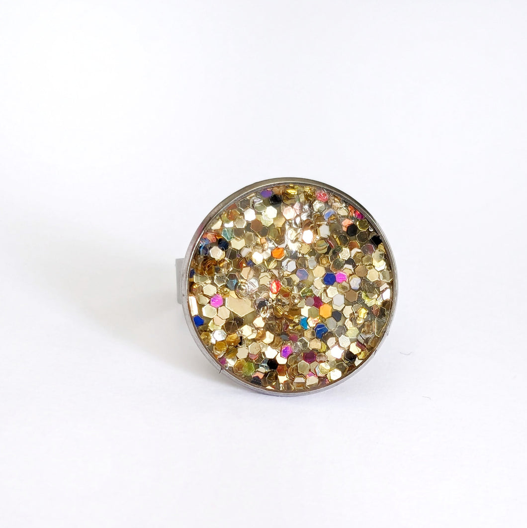 Statement Disc Ring - Crushed Pearl Gold
